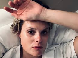 💙🐬Violet's first “swim meet” 🐬💙 How about that😷 in 94 degree heat 😳  🥵 📷: @williamgoodmanart