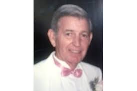 Richard Grisham's Instagram, Twitter & Facebook