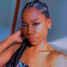 Erica Timmons's Instagram, Twitter & Facebook