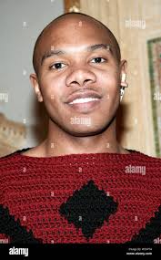 Donovan Herring's Instagram, Twitter & Facebook