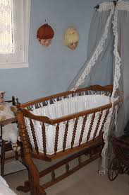 Berceau Ancien Xix E Dit Bercelonnette Chambre Bebe Inspiration Chambre Enfant Deco Moderne