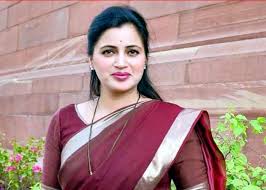 Mp navneet rana tests positive, being brought to mumbai marathi news from maharashtra times, til network. Mnnixrna8z0z0m
