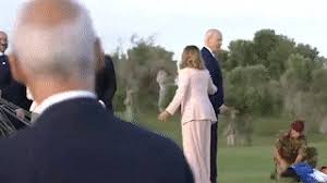 images?q=tbn:ANd9GcRZlwGarWcNd30TidHoy82Ybfel7-ioSg7fQA&s
