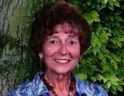 Gloria Warfield's Instagram, Twitter & Facebook