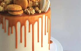 Le Drip Cake Le Gateau Coulant Gateau Drip Cakes Gateau Anglais