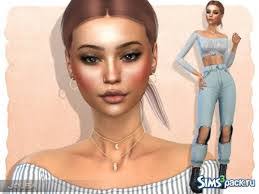 Penelope Cordero's Instagram, Twitter & Facebook