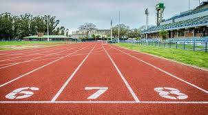 Jawaban lah pertanyaan di bawah ini dengan benar! Aktivitas Atletik Pengertian Sejarah Macam Macam Teknik