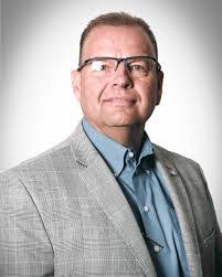 Samuel Hough's Instagram, Twitter & Facebook