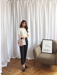 Simple Smart Casual Look With Daily About Pants And Knit Top Simple Smart Casual Smart Casual Style Smart Casual