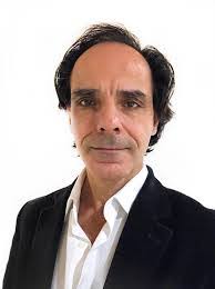 Larry Sickels's Instagram, Twitter & Facebook