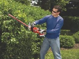 Black And Decker Hedge Trimmer 24 Inch Amazon Com Black Decker Lht2436 24 Inch 36 Volt Cordless Hedge Trimmer Patio Lawn Garden Hedge Trimmers Trimmers Hedges