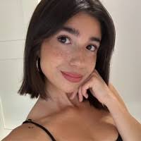 20+ perfiles de «Anna Garrido»