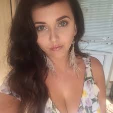 Susie Sims (@susie_sims_)