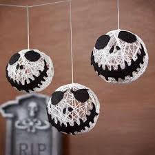 Vediamo ora alcuni degli addobbi maggiormente terrificanti, in senso buono, che potranno essere utilizzati per poter creare quell'ottimo. Idee Per La Festa Di Halloween A Casa Per I Bambini Foto Design Mag