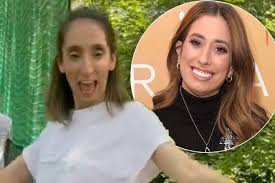 Stacey solomon is known for her open and honest ways, but we were still taken aback by one of the loose women star's most recent confessions. Stacey Solomon Twins With Her Sister In Matching Outfits On Family Day Out Mirror Online