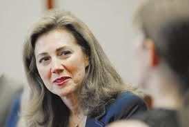 Young professionals deliver thoughts