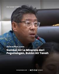 Pengabdian Terakhir Briptu Iqbal Anwar Arif: Sosok Gigih dan Pengayom  Keluarga Briptu Iqbal Anwar Arif gugur dalam tugas Operasi Damai Cartenz di  Kabupaten Yalimo, Papua Pegunungan, Jumat (17/1/2025). Kepergian Briptu  Iqbal menjadi