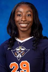 Jade Reed's Instagram, Twitter & Facebook