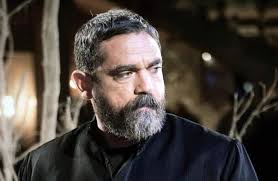 مسلسل نسل الاغراب الحلقة الأولى و مشهد غريب في بدايه الحلقة!؟ يوميات محمد و حنين mohamed.hannen. V6wivg52urhi3m