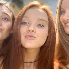 Deirdre Harrington's Instagram, Twitter & Facebook