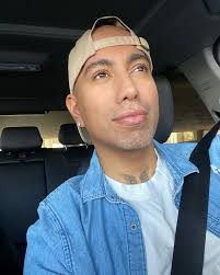 This lil gem @arianagrande ✨ Makeup by me Photo @alfredoflores