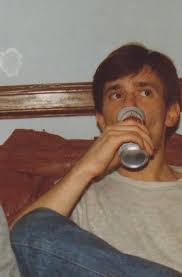 Dude who plays Pink in “Pink Floyd the Wall” movie looks sorta like Jerry!  The chest shave 😂