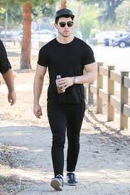 Cool outfits for men stylish mens outfits guy outfits outfit ideas for guys clothes for men vans outfit men hipster outfits men hipster boys mode streetwear. 20 Things Guys Wear That Make Them Look Hotter Cool Outfits For Guys