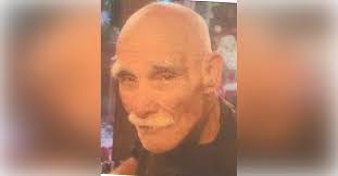 Donnie Wells's Instagram, Twitter & Facebook