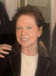 Jeanette Michaud's Instagram, Twitter & Facebook