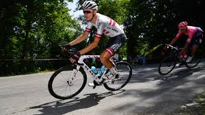 Obtenez le logo obtenez le kit obtenez le modèle lier les images / textes de copie. Krists Neilands Dominiert Tour De Hongrie Eurosport