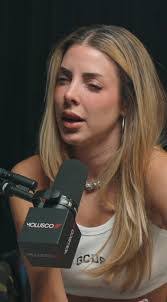 Jennylee Rodriguez's Instagram, Twitter & Facebook