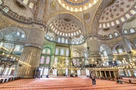 16 Best Things To Do In Istanbul Turkey Road Affair Blue Mosque Istanbul Istanbul Tours