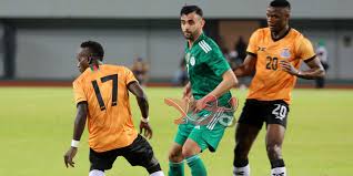 أكد مهاجم المنتخب الوطني رشيد غزال أن اللاعب الدولي رياض محرز يستحق التتويج بالكرة الذهبية التي يقدمها الإتحاد الدولي لكرة القدم فيفا، بعد قيادته فريق ليستر سيتي. Ø­Ø³Ø¨ Ø®Ù„ÙŠØ© Ø¥Ø¹Ù„Ø§Ù… Ø§Ù„ÙØ§Ù Ø¥ØµØ§Ø¨Ø© ØºØ²Ø§Ù„ ØªØ¨Ø¯Ùˆ ØºÙŠØ± Ø®Ø·ÙŠØ±Ø© Bola