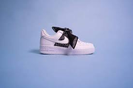 Black Bandana Air Force 1 Black Bandana Air Force 1 The Custom Movement In 2020 Air Force Nike Shoes Air Force Shoe Company