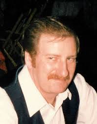 David Degraw's Instagram, Twitter & Facebook