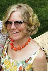 Artist Profile: Mary Beth Acosta