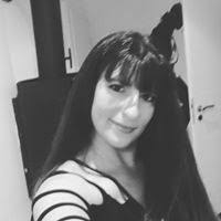 Diana Graf's Instagram, Twitter & Facebook