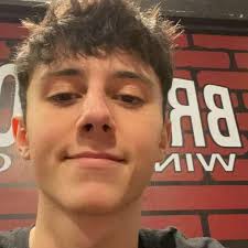 Lucy Clarke and Charles Foster's Wedding Website