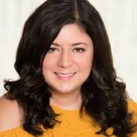 Victoria Snyder's Instagram, Twitter & Facebook