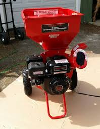 Tool Review Predator Harbor Freight Wood Chipper And Shredder Craftsman Club Wood Chipper Chippers Wood