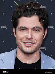 Xavier lewis hi-res stock photography and images