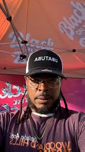 The sign language interpreter she getting her groove