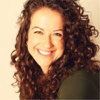 Kellie Cohen's Instagram, Twitter & Facebook