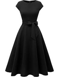 Pin De Giuliana Garay En Ropa En 2020 Vestidos De Lunares Ropa De Moda Vestidos Modestos