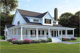 Farmhouse House 4 Bedrms Baths