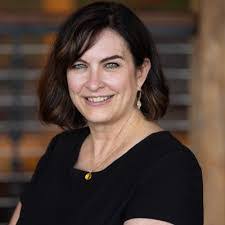 Lili Swanson's Instagram, Twitter & Facebook