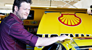Use custom templates to tell the right story for your business. Blake Shelton Makes His Explosive Return To Nascar Country Rebel
