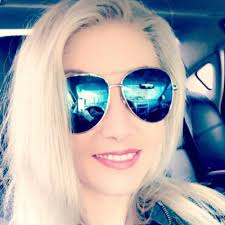 Ashley Carmack (@AshleyCarmack10)