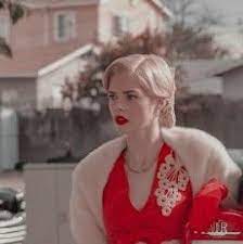 Samara weaving says hooray for 'hollywood' in ryan murphy's latest netflix series. Icon Metadinha Claire Wood Hollywood Tumblr Twitter Model Lifestyle Hollywood Samara