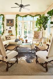 Cece Calhoun S New Orleans Home Sparkles During The Holidays New Orleans Homes Home Christmas Home